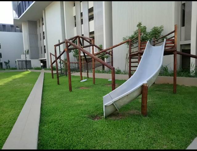 2 BEDROOM SECTIONAL TITLE FOR SALE IN SIBAYA PRECINCT